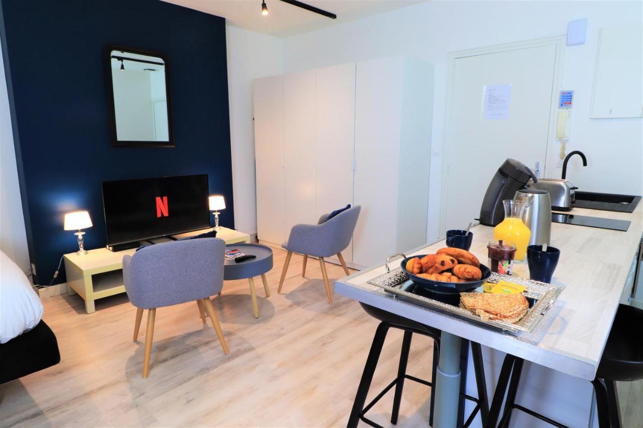 Studio Saint-Vincent 150M Du Port 반느 외부 사진